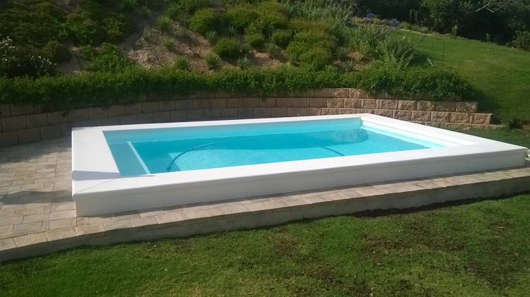 Swimming Pool white bottom with hand moulded coupings